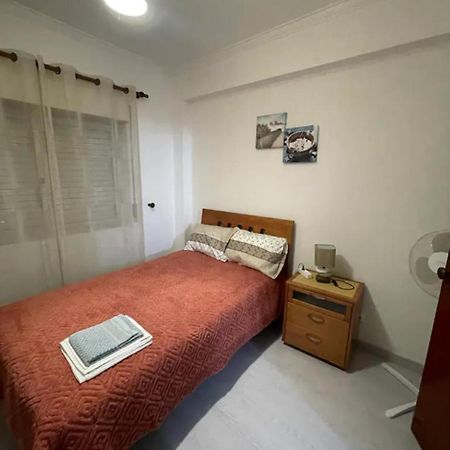דירות אלמאדה Quarto Calmo E Acolhedor מראה חיצוני תמונה