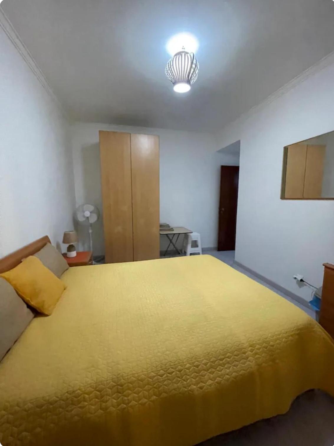 דירות אלמאדה Quarto Calmo E Acolhedor מראה חיצוני תמונה