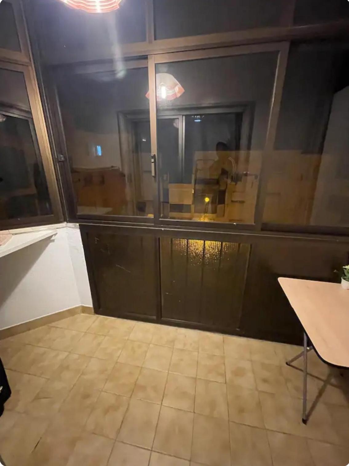 דירות אלמאדה Quarto Calmo E Acolhedor מראה חיצוני תמונה