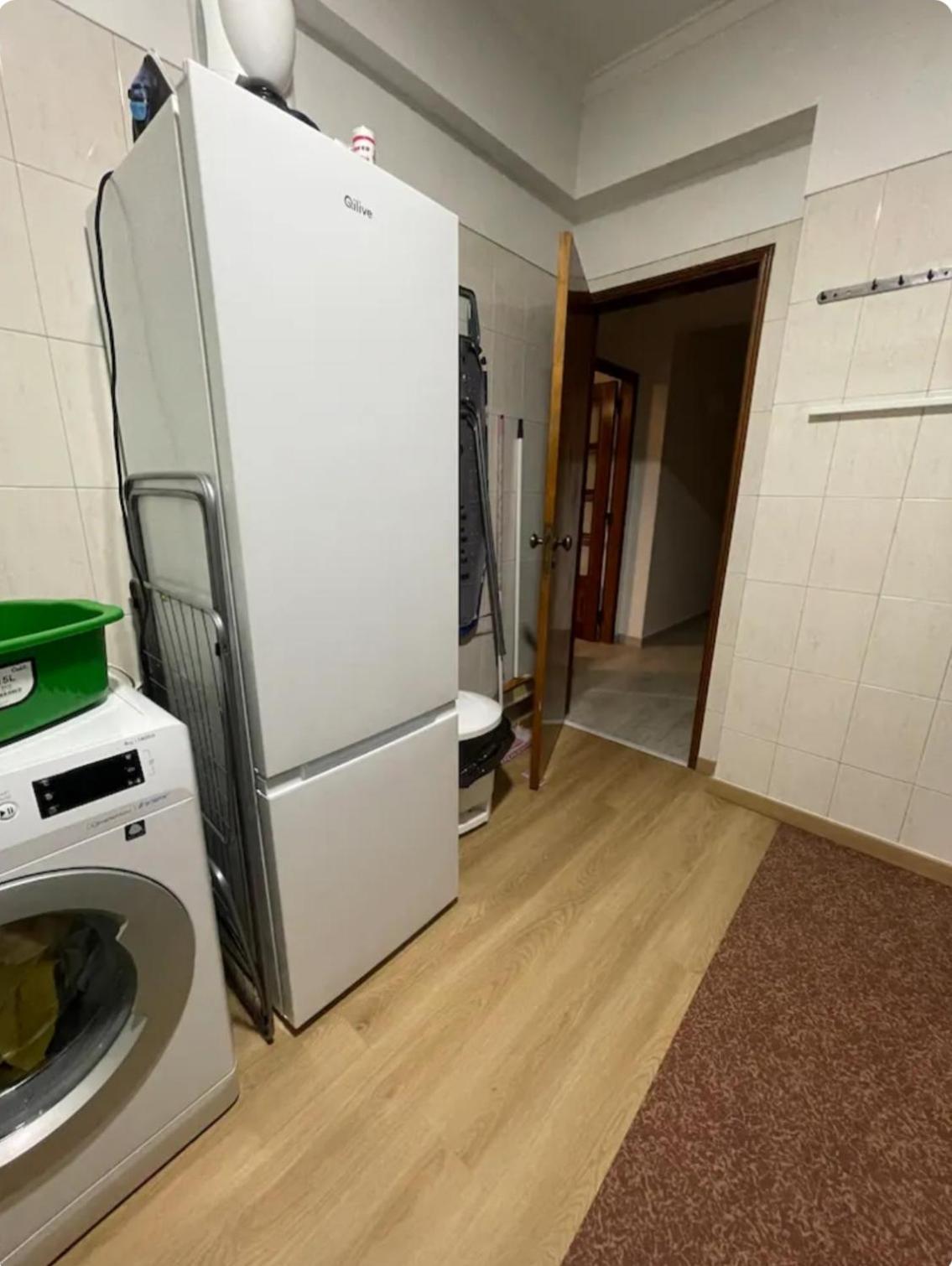 דירות אלמאדה Quarto Calmo E Acolhedor מראה חיצוני תמונה