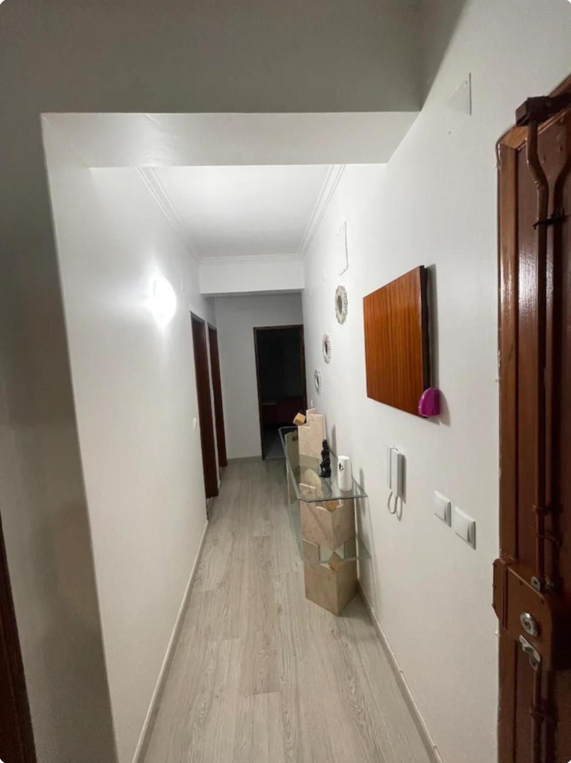 דירות אלמאדה Quarto Calmo E Acolhedor מראה חיצוני תמונה